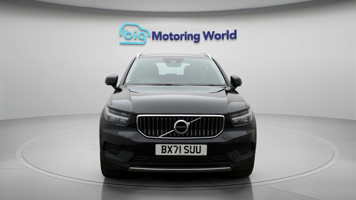Used Volvo XC40 2022 for sale - 77617618: Photo 2
