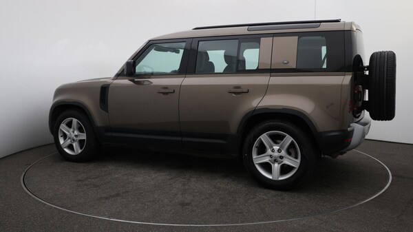 Used Land Rover Defender 110 2021 for sale - 76307182: Photo 48