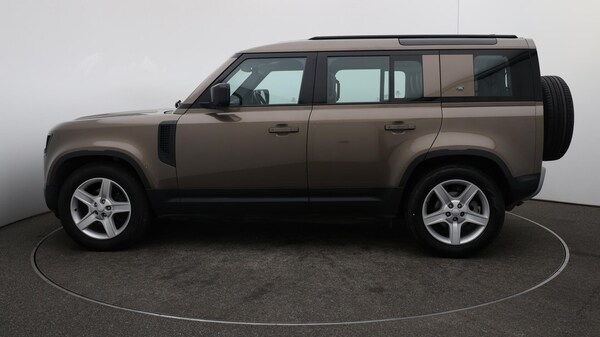 Used Land Rover Defender 110 2021 for sale - 76307182: Photo 65