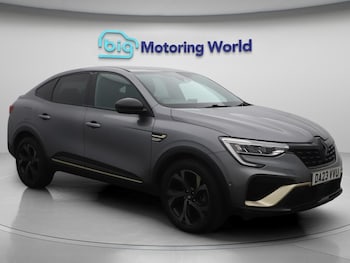 Used Renault Arkana 2023 for sale - 75696008: Photo