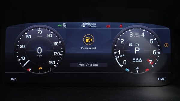Used Land Rover Defender 2020 for sale - 76284090: Photo 11