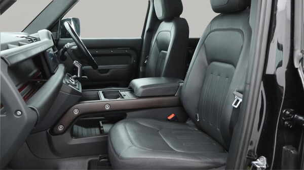 Used Land Rover Defender 2020 for sale - 76284090: Photo 15