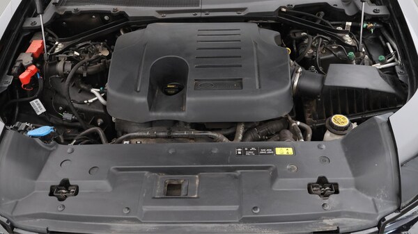 Used Land Rover Defender 2020 for sale - 76284090: Photo 20