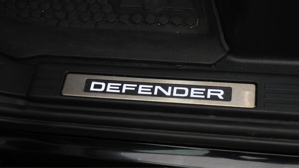 Used Land Rover Defender 2020 for sale - 76284090: Photo 23