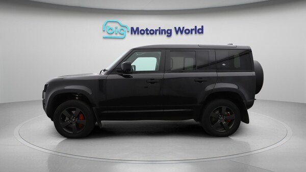 Used Land Rover Defender 2020 for sale - 76284090: Photo 5