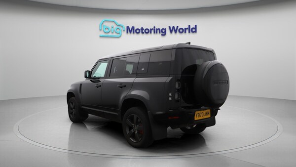 Used Land Rover Defender 2020 for sale - 76284090: Photo 6