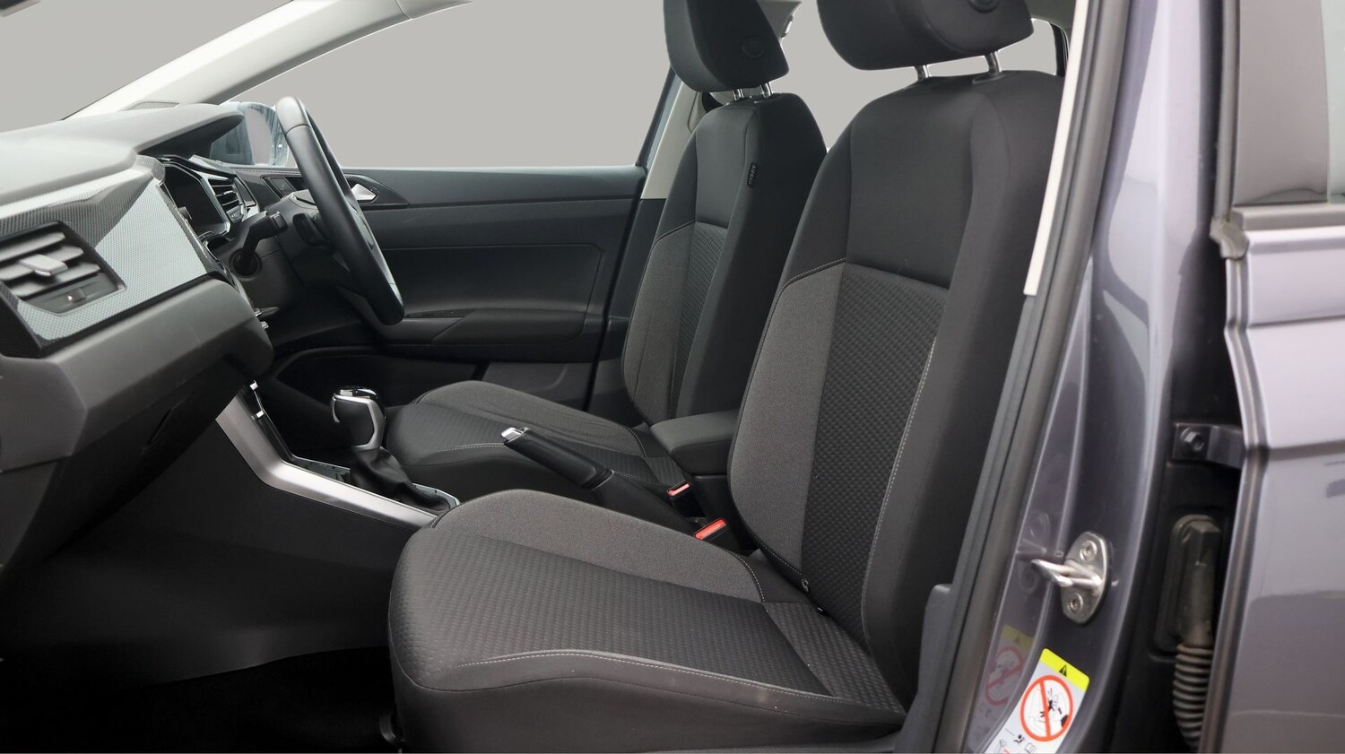 Used Volkswagen Taigo 2022 for sale - 77350515: Photo 14