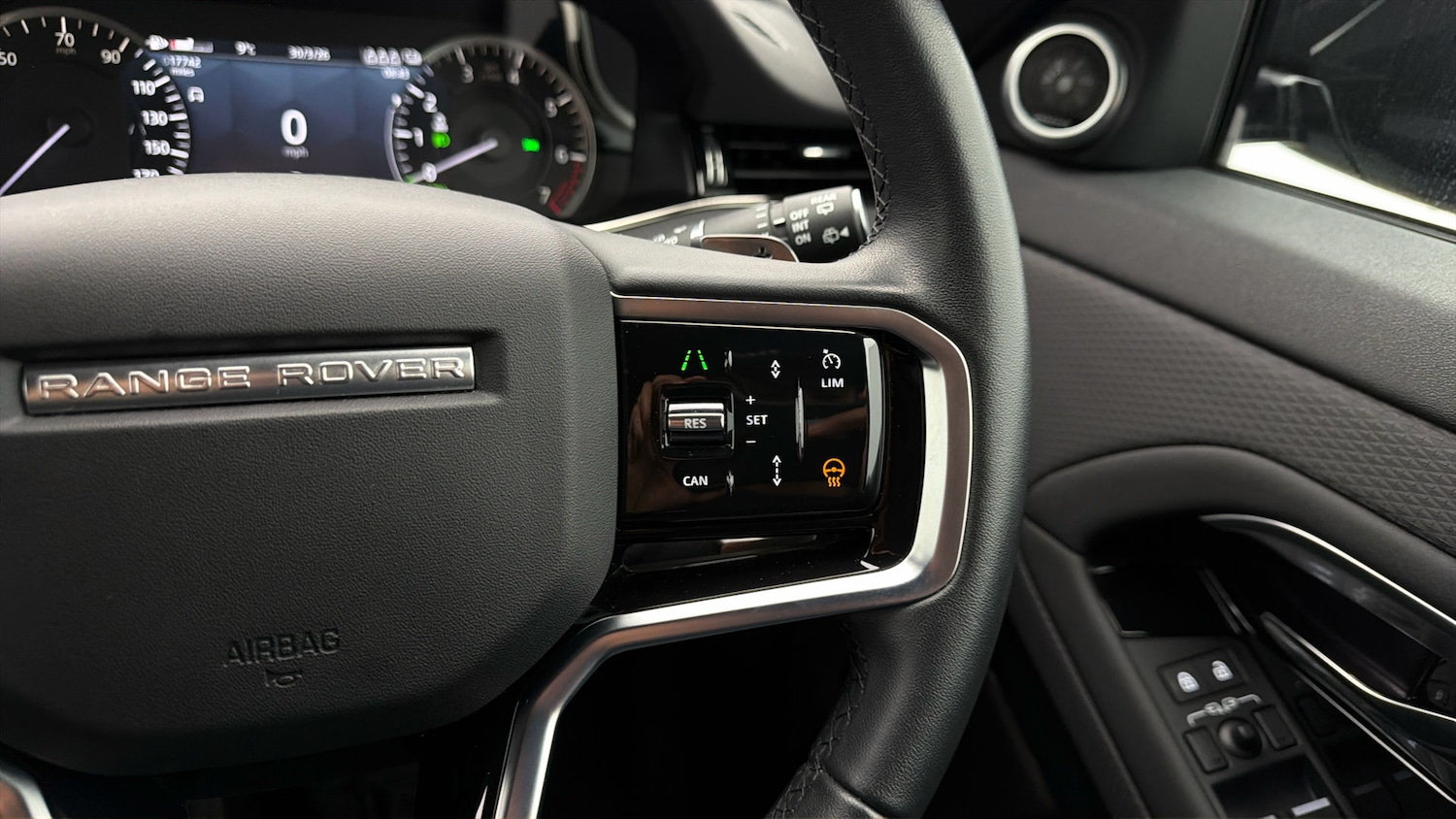 Used Land Rover Range Rover Evoque 2023 for sale - 78067088: Photo 24