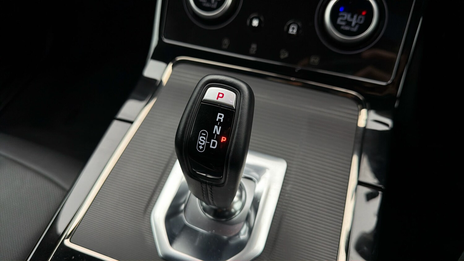 Used Land Rover Range Rover Evoque 2023 for sale - 78067088: Photo 25