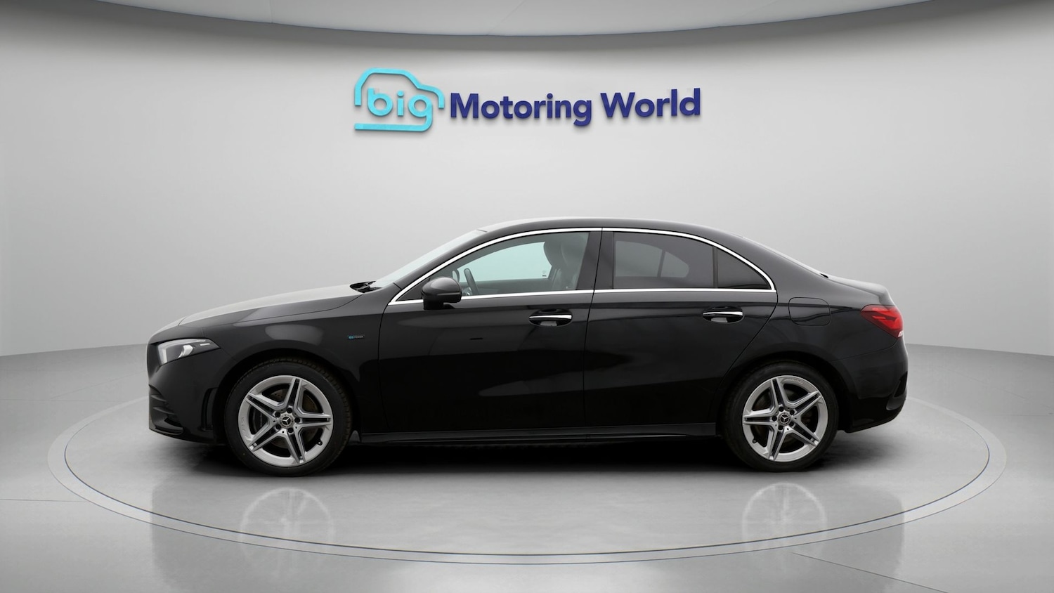 Used Mercedes-Benz A-Class 2020 for sale - 77730077: Photo 4