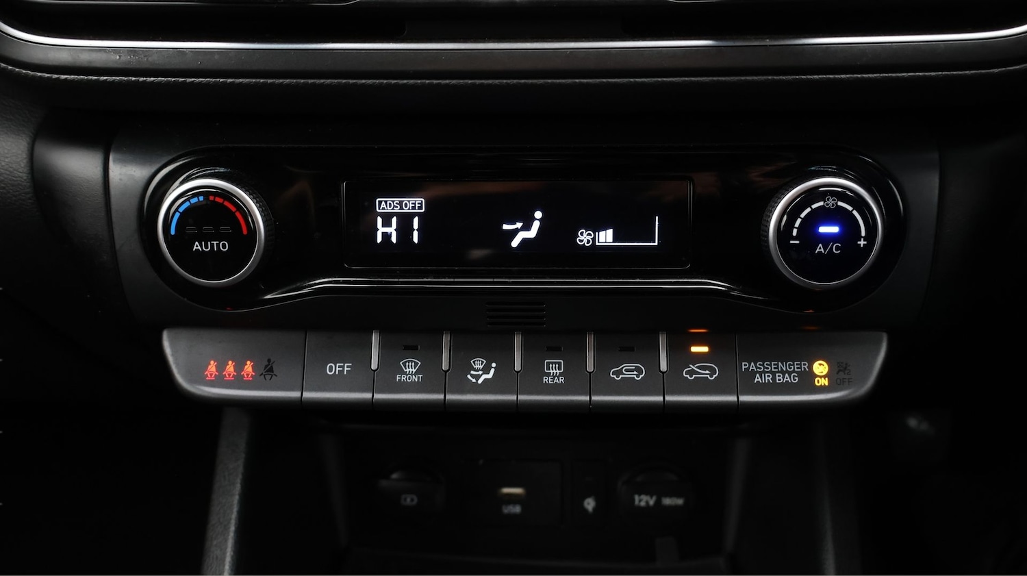 Used Hyundai KONA 2023 for sale - 77201626: Photo 12