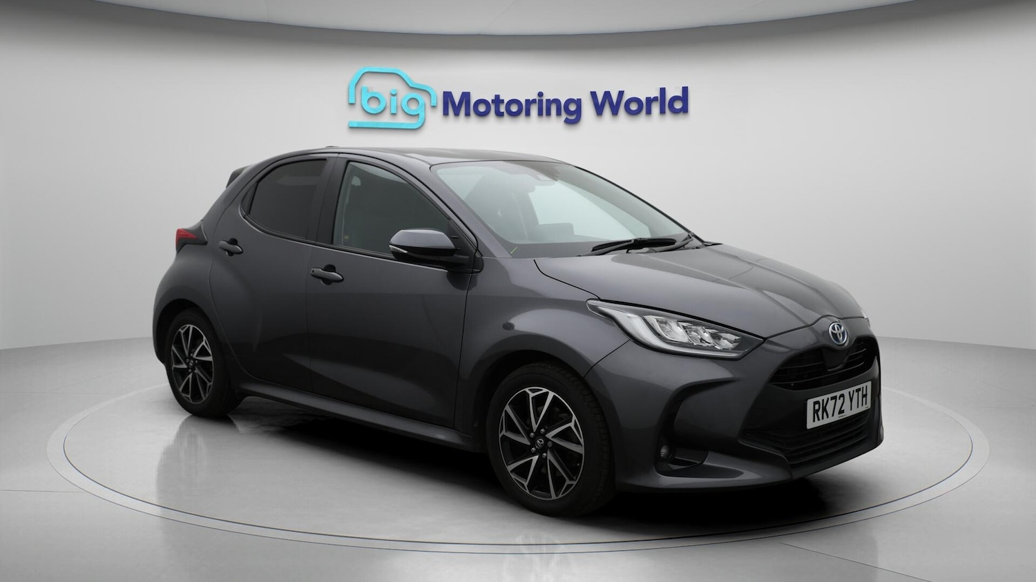 Used Toyota Yaris 2022 for sale - 76326564: Photo 2