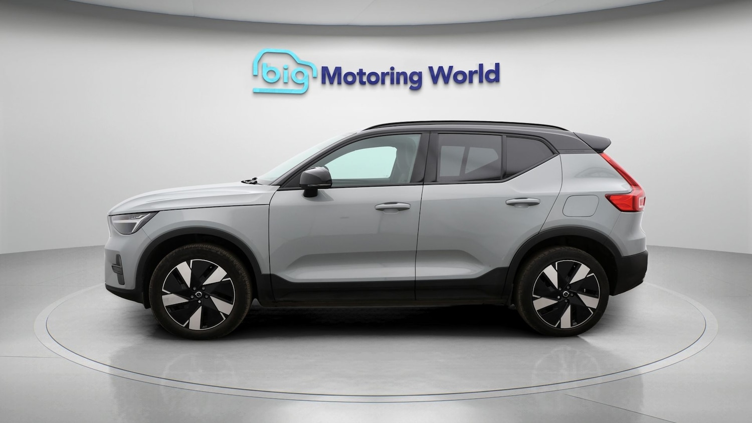 Used Volvo XC40 2023 for sale - 77064364: Photo 4
