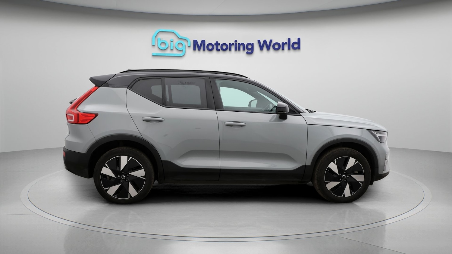 Used Volvo XC40 2023 for sale - 77064364: Photo 8