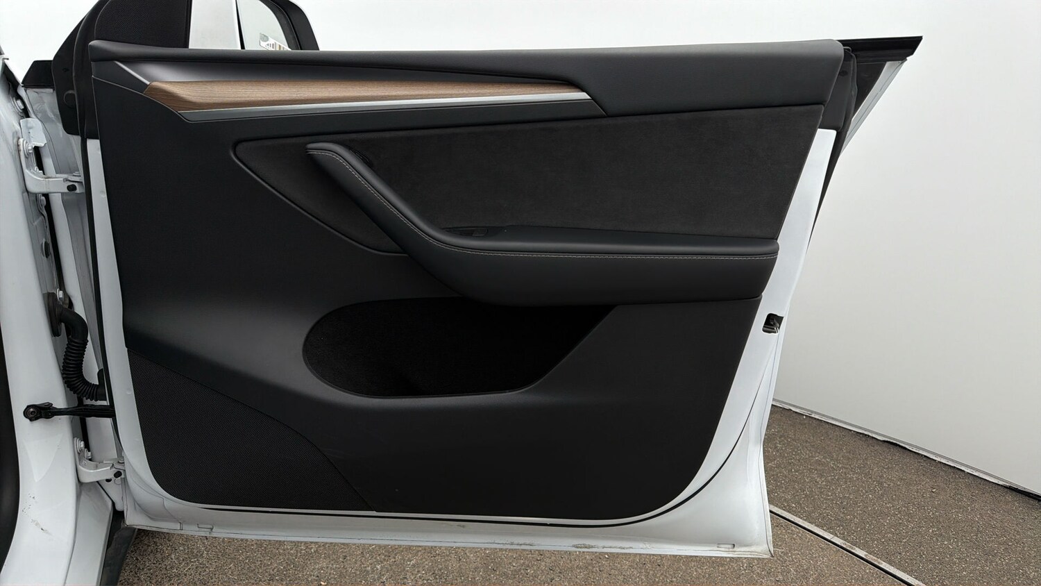 Used Tesla Model Y 2024 for sale - 78123853: Photo 14