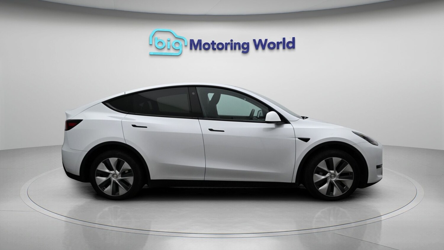 Used Tesla Model Y 2024 for sale - 78123853: Photo 8