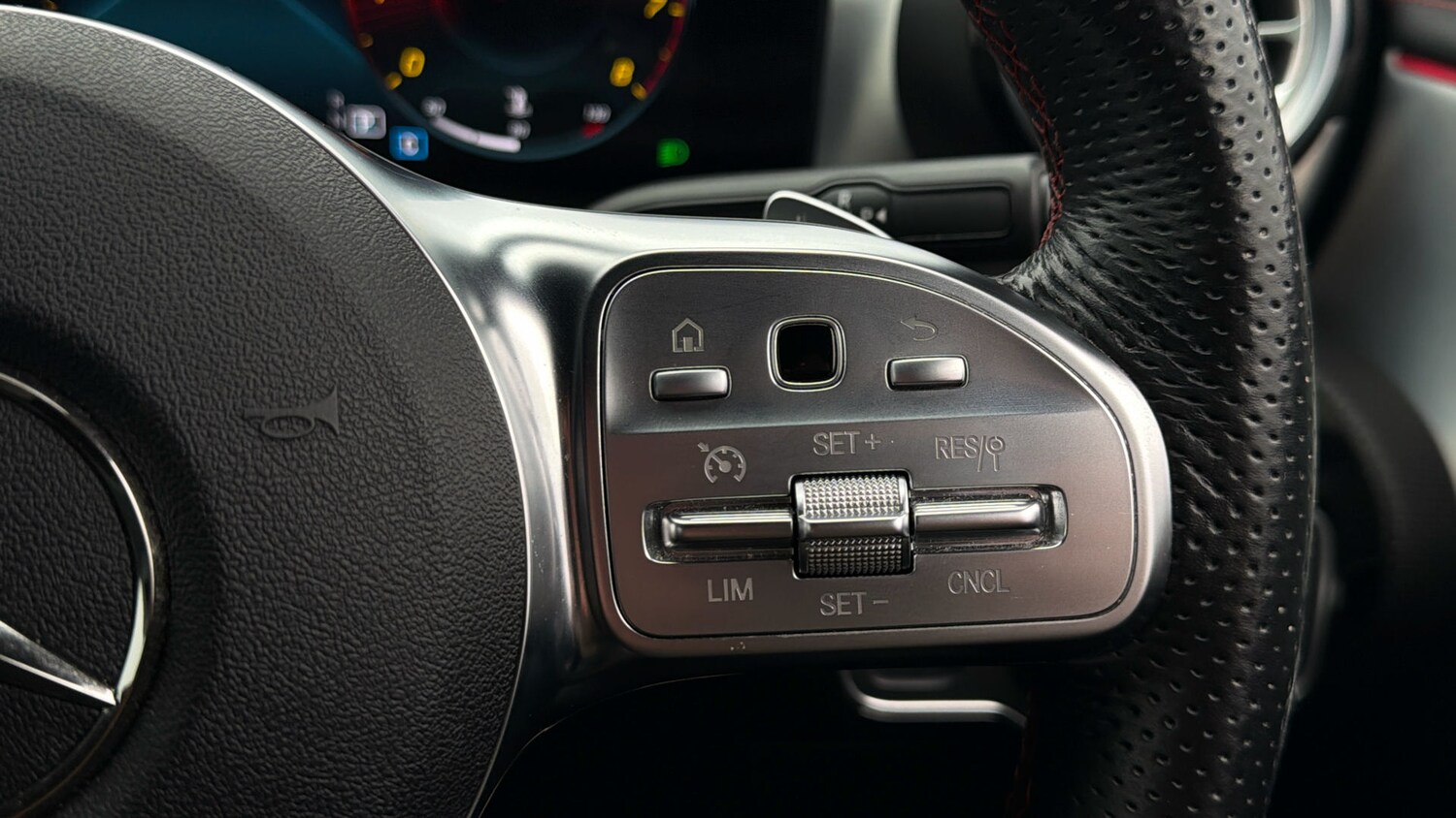 Used Mercedes-Benz CLA 2023 for sale - 77998182: Photo 24