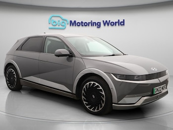 2022 (22) - 73kWh Ultimate Hatchback 5dr Electric Auto (217 ps)