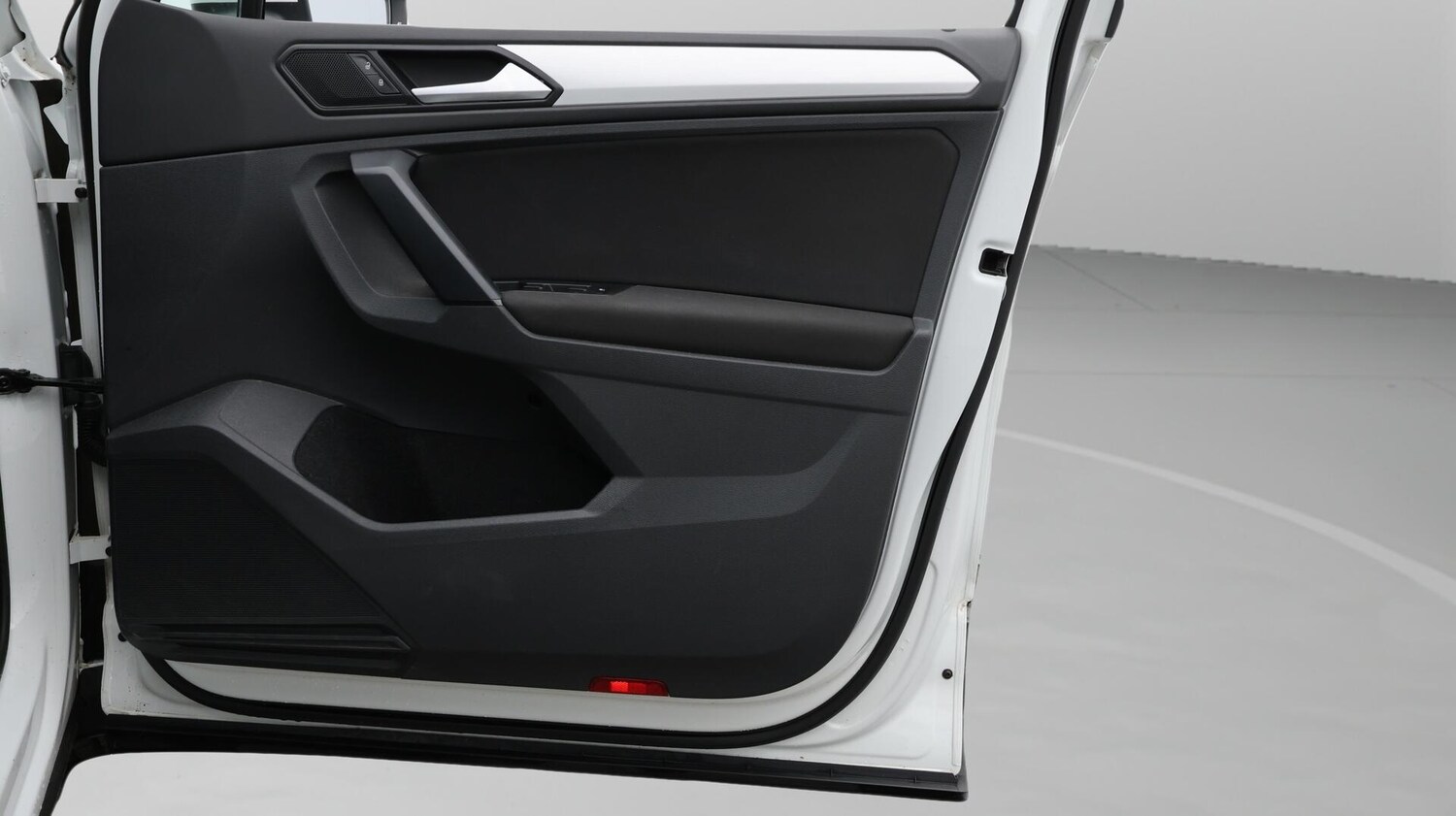 Used Volkswagen Tiguan 2020 for sale - 76485820: Photo 16