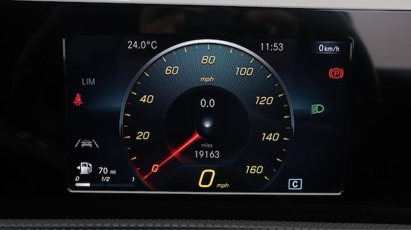 Used Mercedes-Benz A-Class 2021 for sale - 76137139: Photo 11
