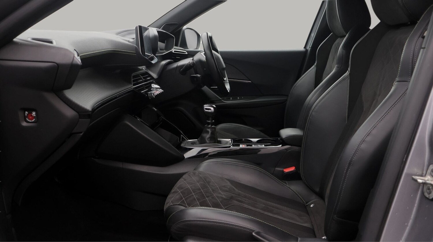 Used Peugeot 2008 for sale - 77365065: Photo 14