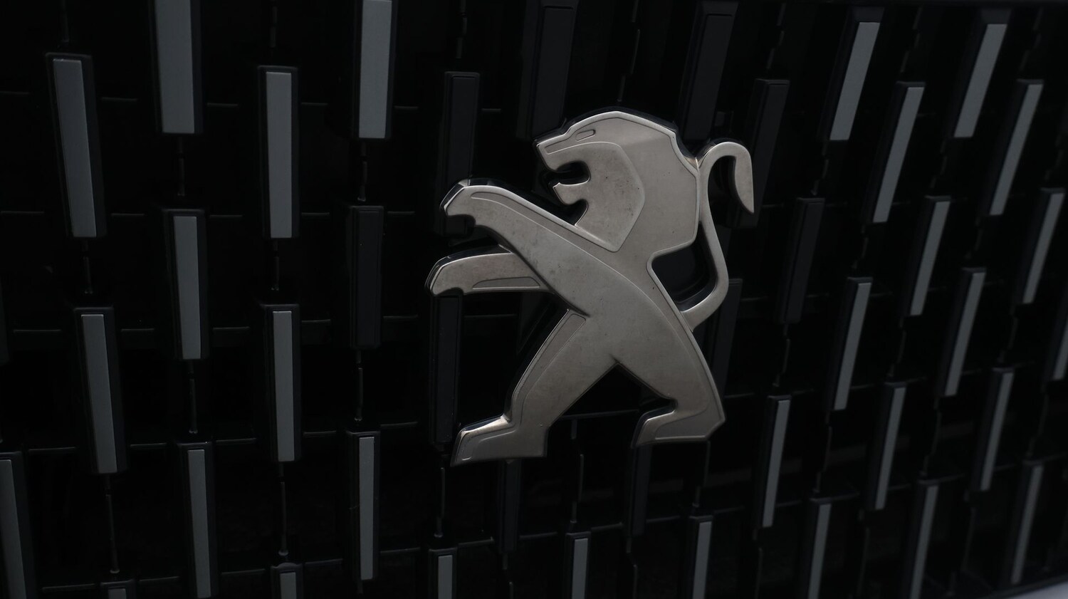 Used Peugeot 2008 for sale - 77365065: Photo 22