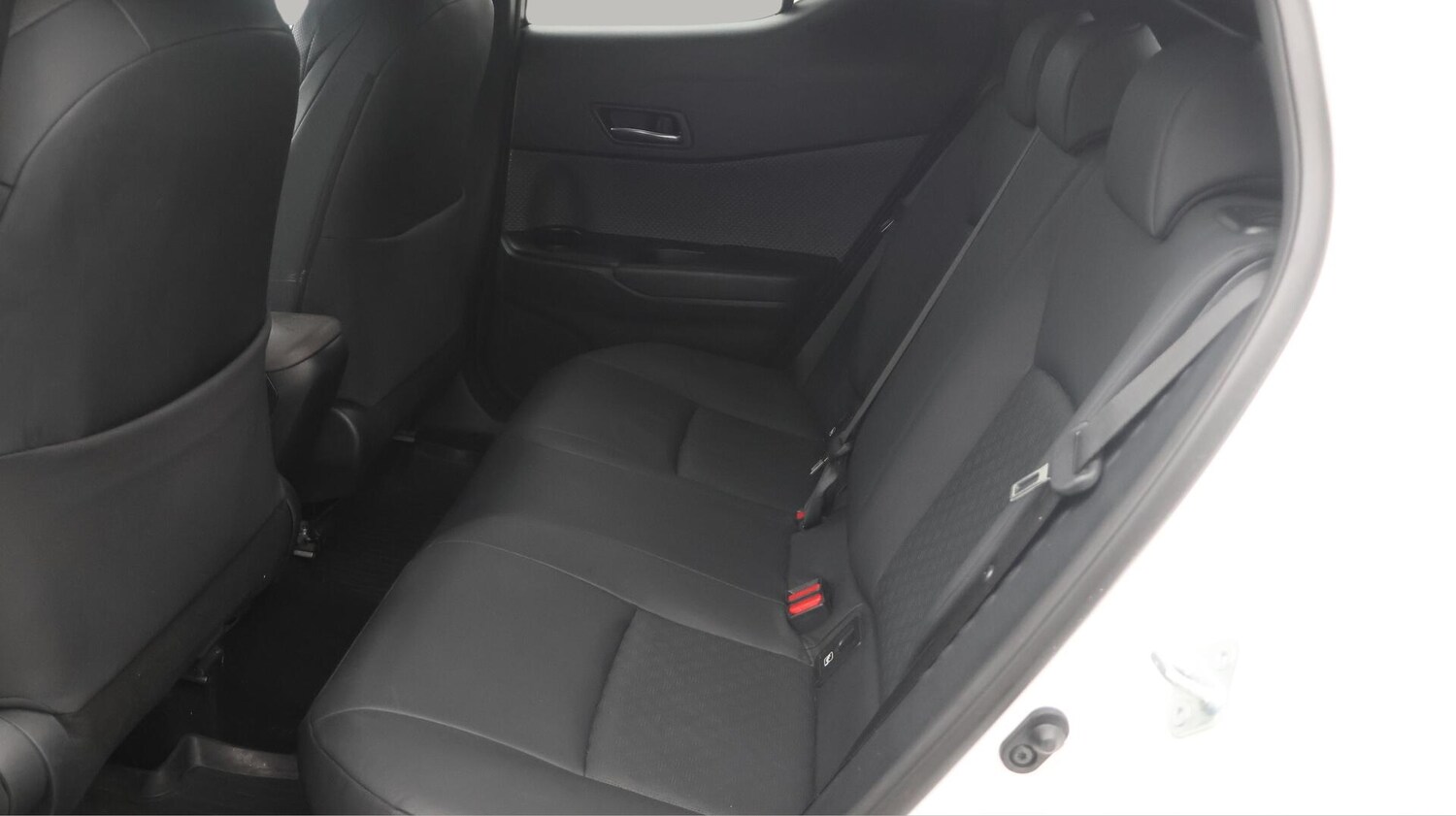 Used Toyota C-HR 2021 for sale - 76538614: Photo 17