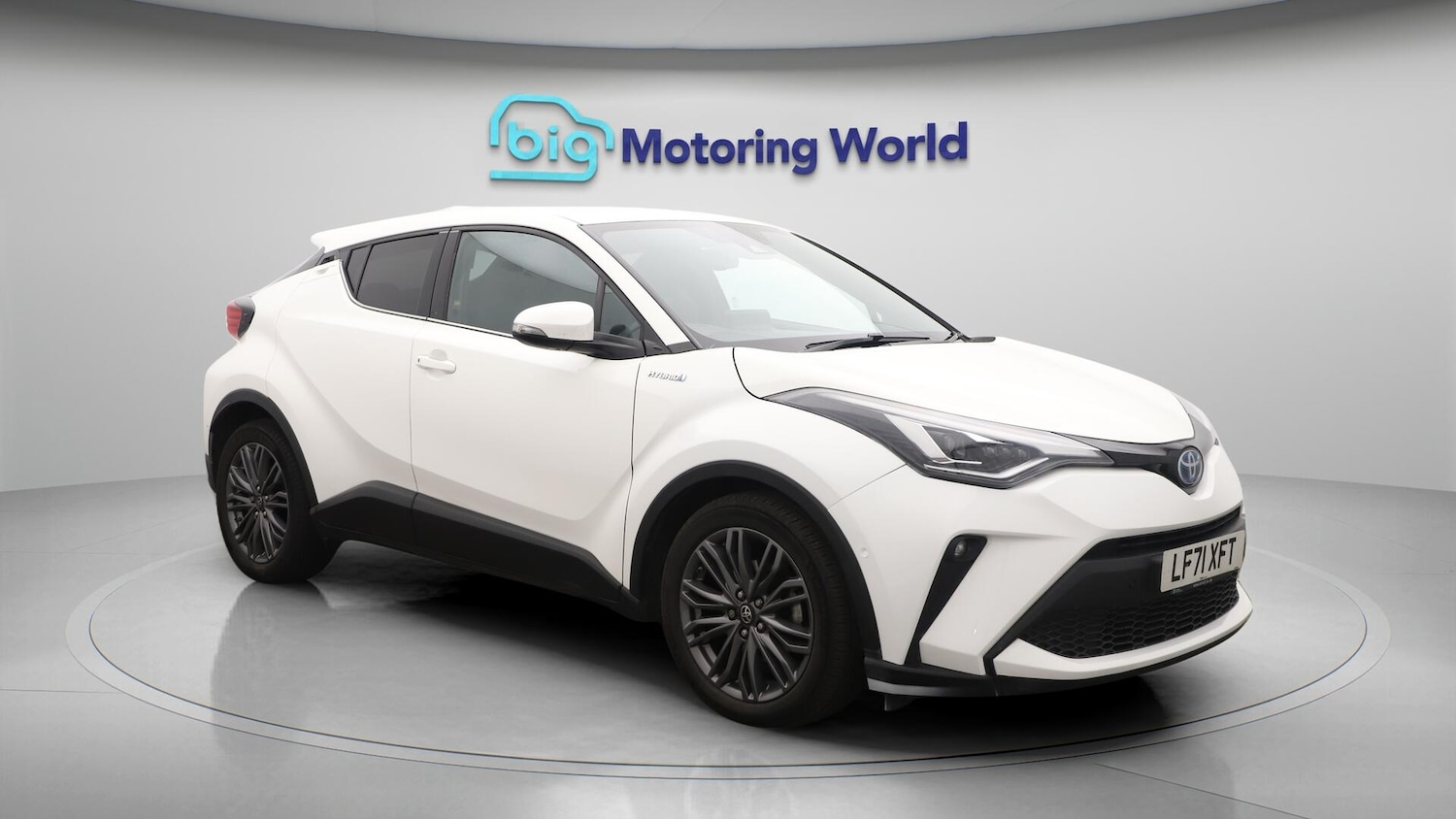 Used Toyota C-HR 2021 for sale - 76538614: Photo 2