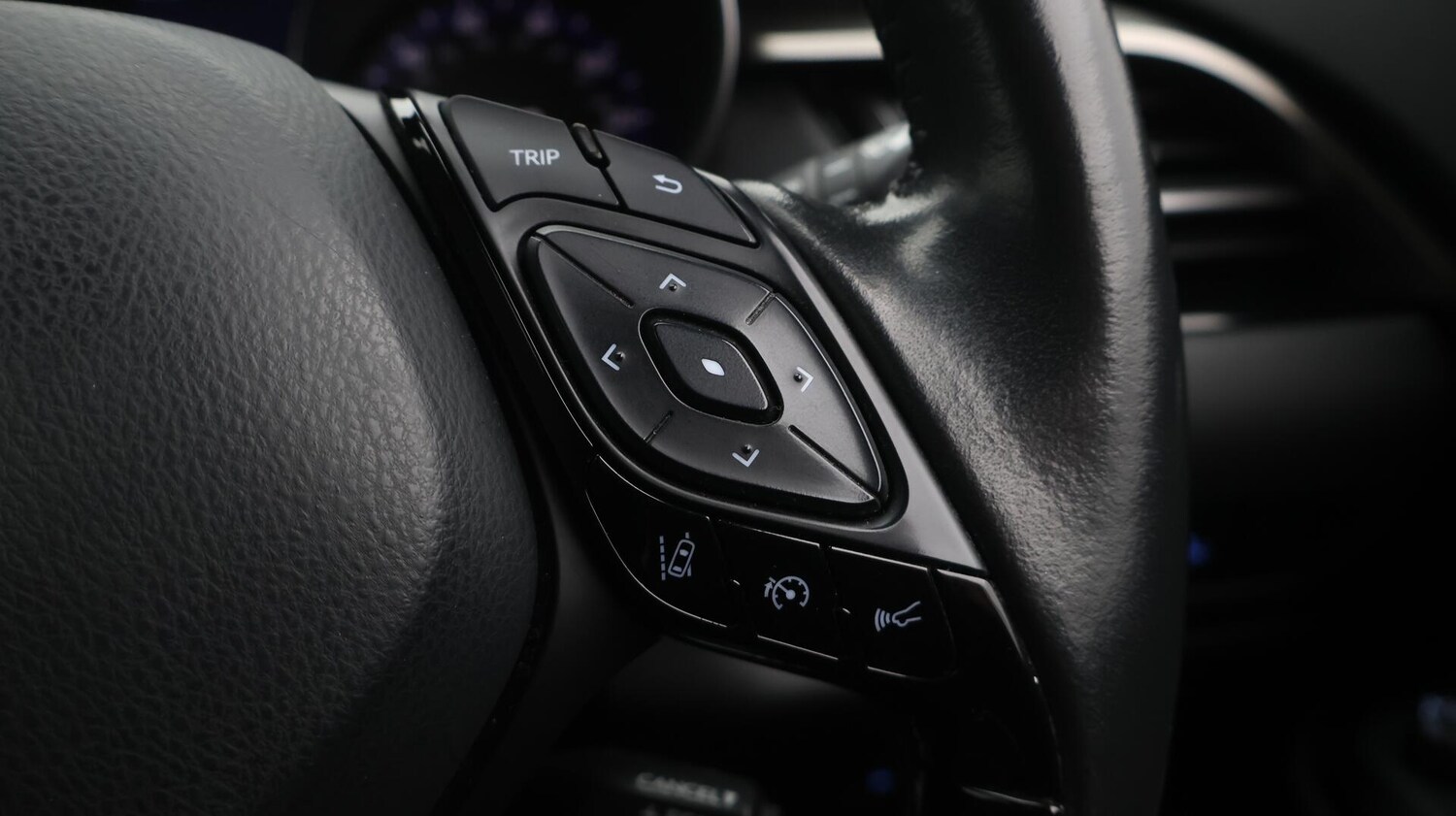 Used Toyota C-HR 2021 for sale - 76538614: Photo 26