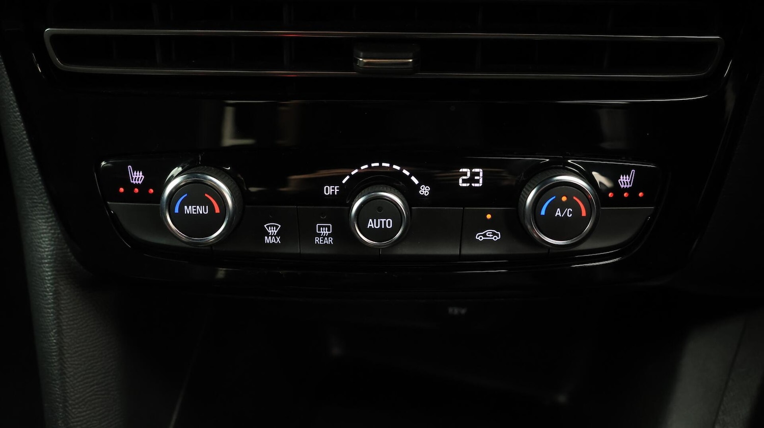 Used Vauxhall Mokka Electric 2022 for sale - 76371381: Photo 13