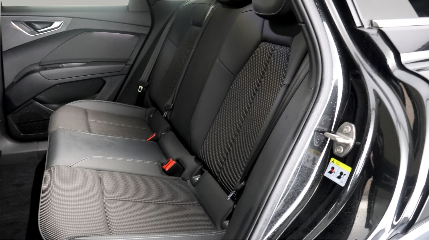 Used Audi Q4 e-tron for sale - 77501286: Photo 16