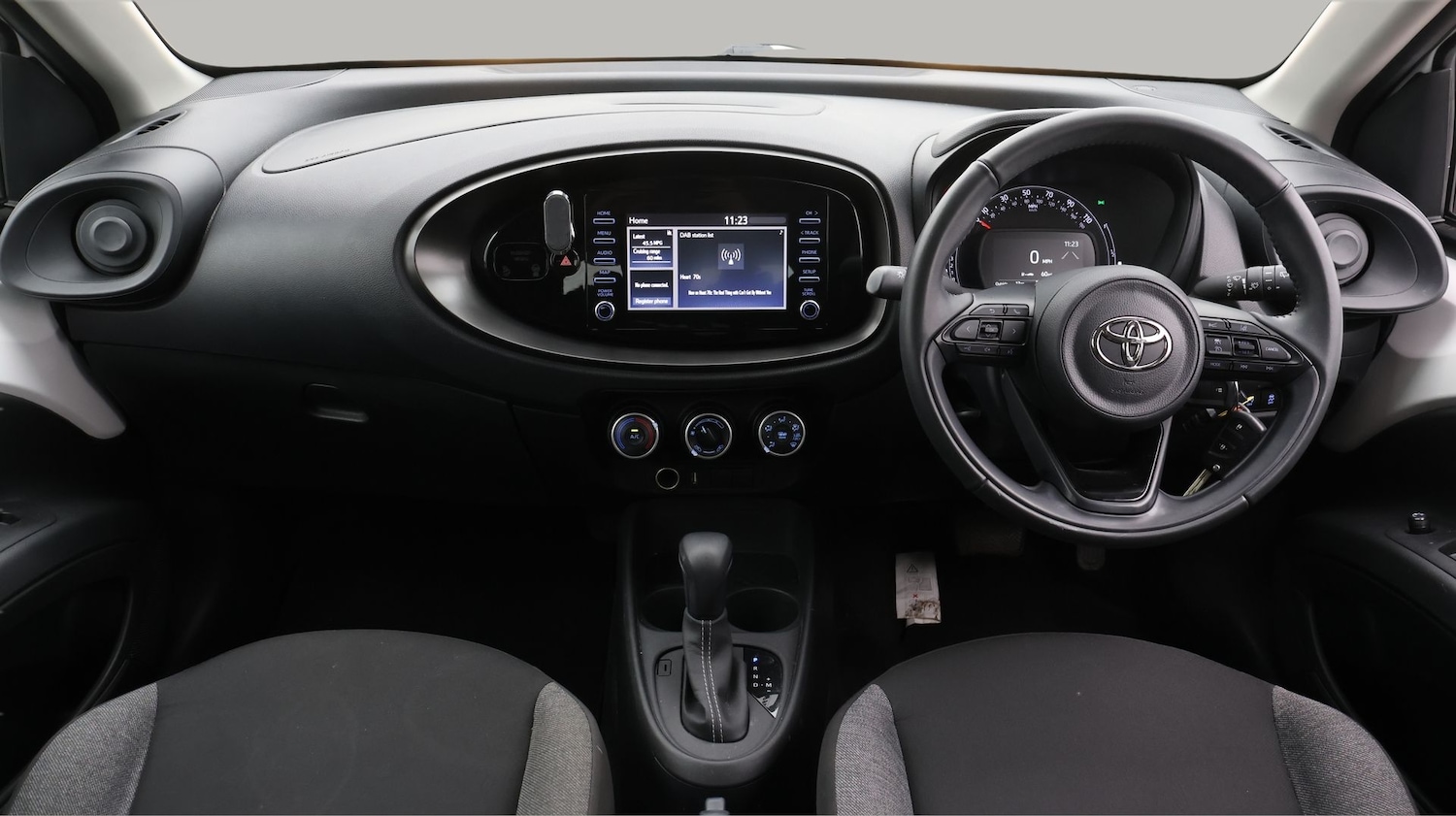 Used Toyota Aygo X 2023 for sale - 77618735: Photo 13