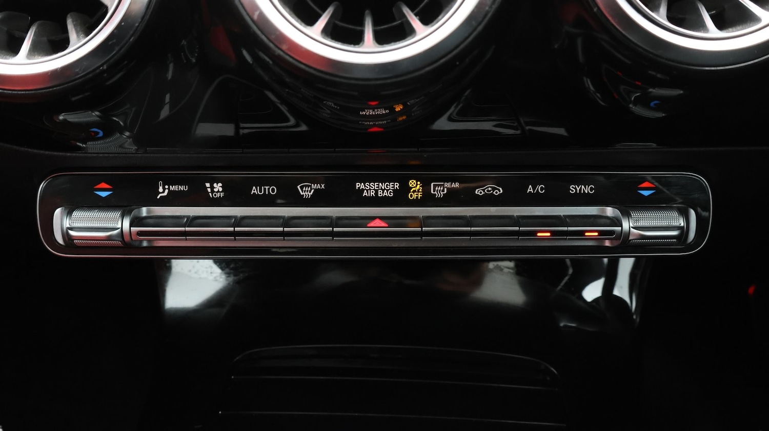 Used Mercedes-Benz CLA 2022 for sale - 77451348: Photo 12