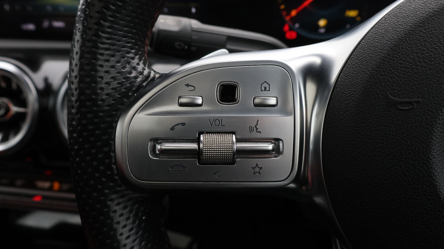 Used Mercedes-Benz CLA 2022 for sale - 77451348: Photo 28