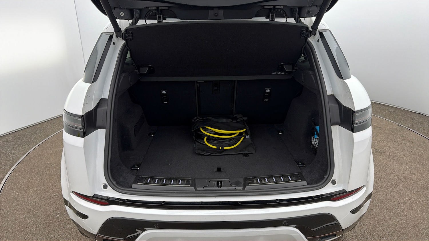 Used Land Rover Range Rover Evoque 2024 for sale - 77945846: Photo 16