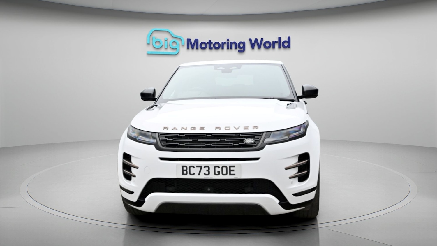 Used Land Rover Range Rover Evoque 2024 for sale - 77945846: Photo 2