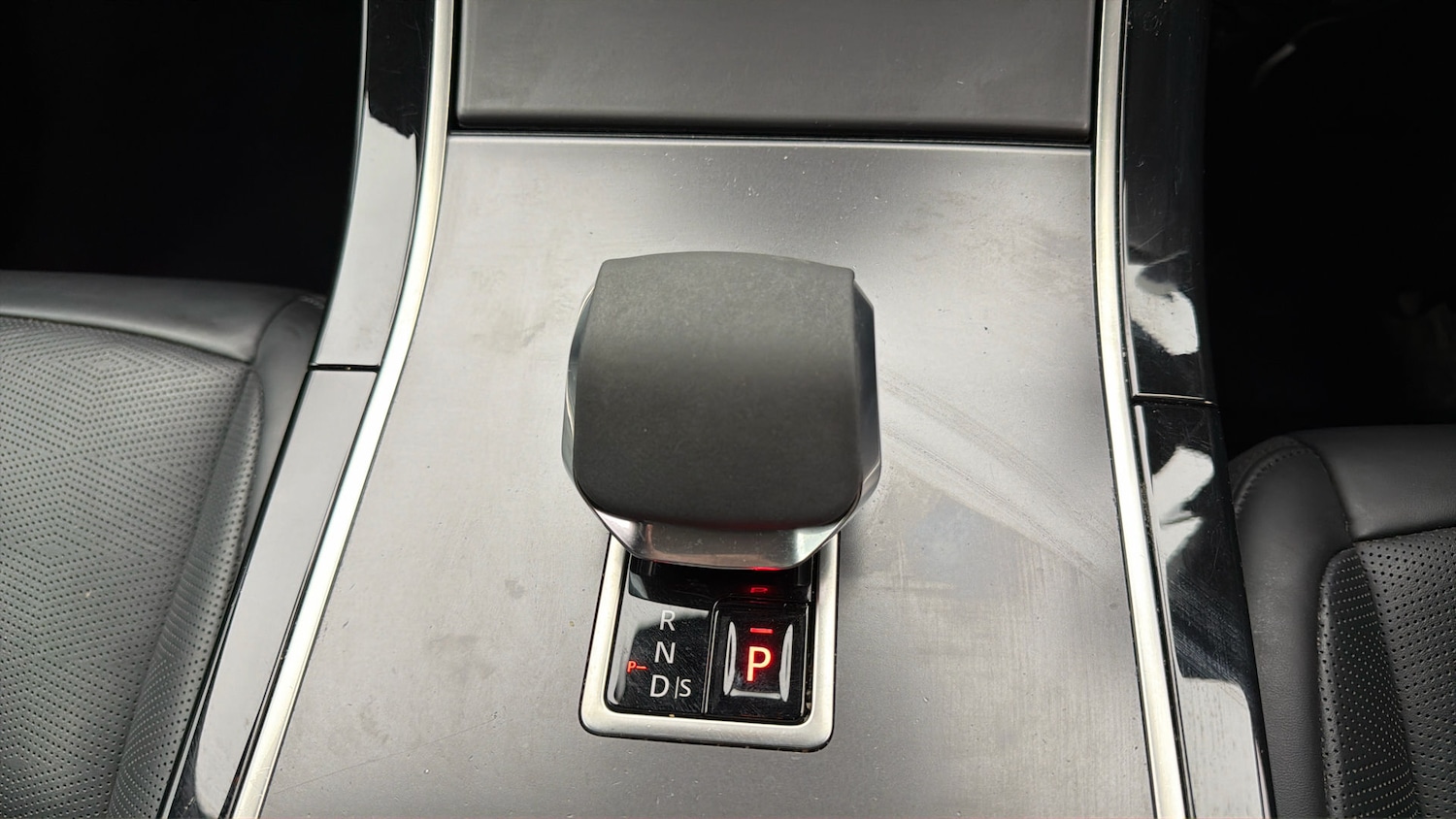 Used Land Rover Range Rover Evoque 2024 for sale - 77945846: Photo 25