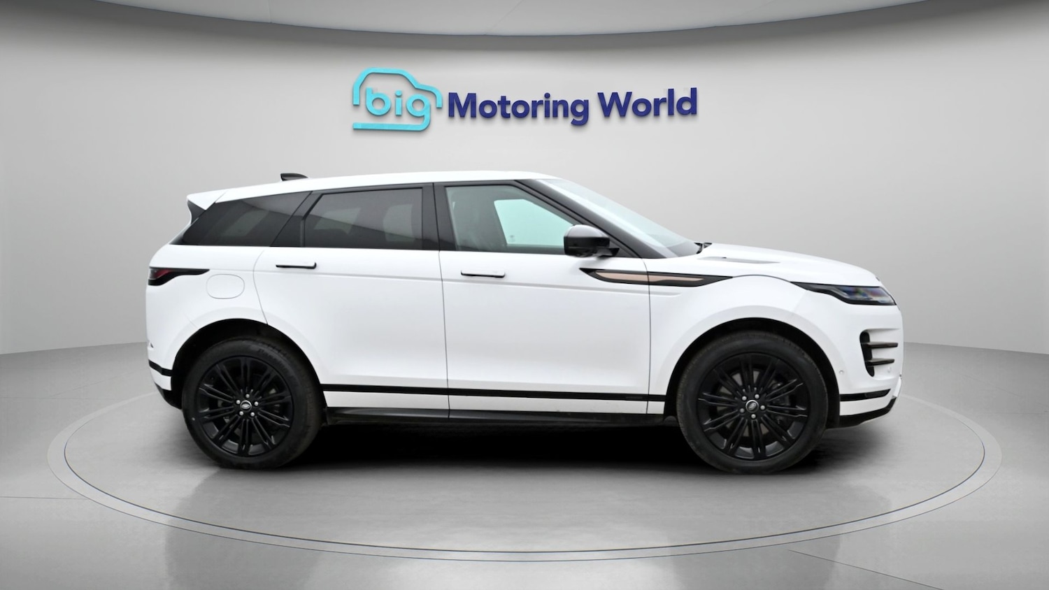 Used Land Rover Range Rover Evoque 2024 for sale - 77945846: Photo 8