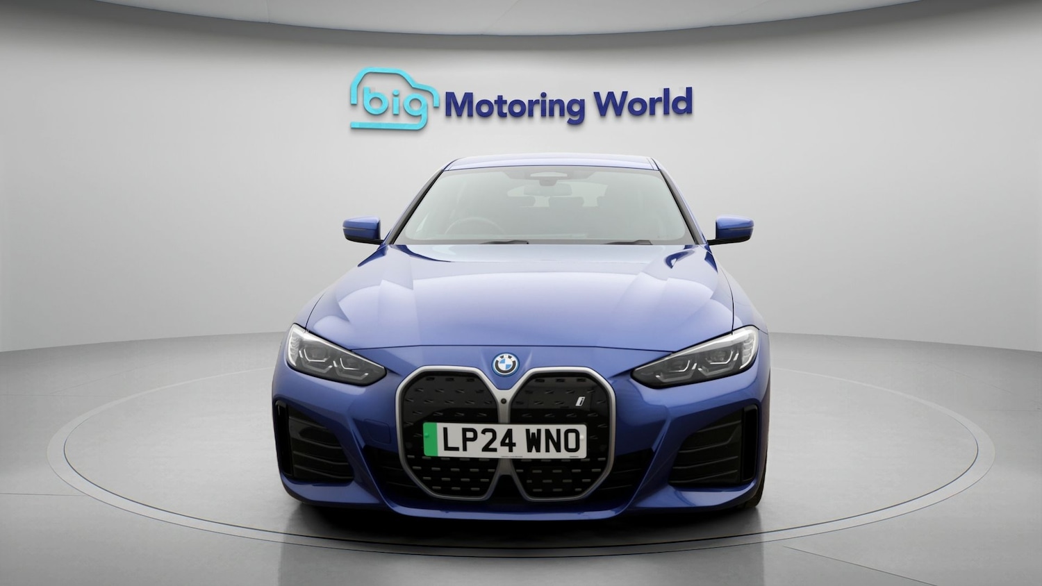 Used BMW i4 2024 for sale - 77730986: Photo 2