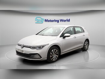 Used Volkswagen Golf 2023 for sale - 75401033: Photo