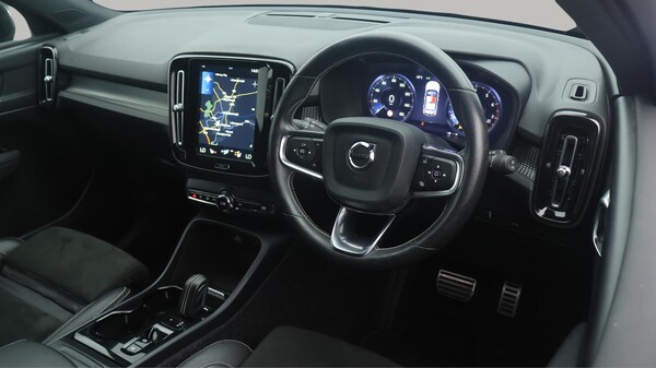 Used Volvo XC40 2021 for sale - 76226777: Photo 10