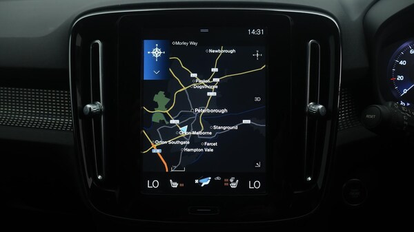 Used Volvo XC40 2021 for sale - 76226777: Photo 12