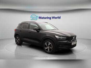 Used Volvo XC40 2021 for sale - 76226777: Photo 2