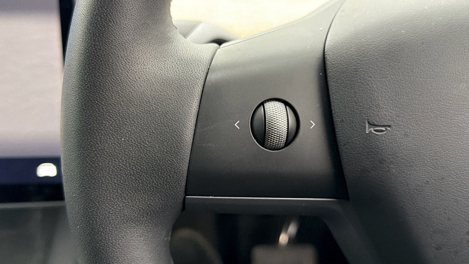 Used Tesla Model Y 2022 for sale - 77989455: Photo 22