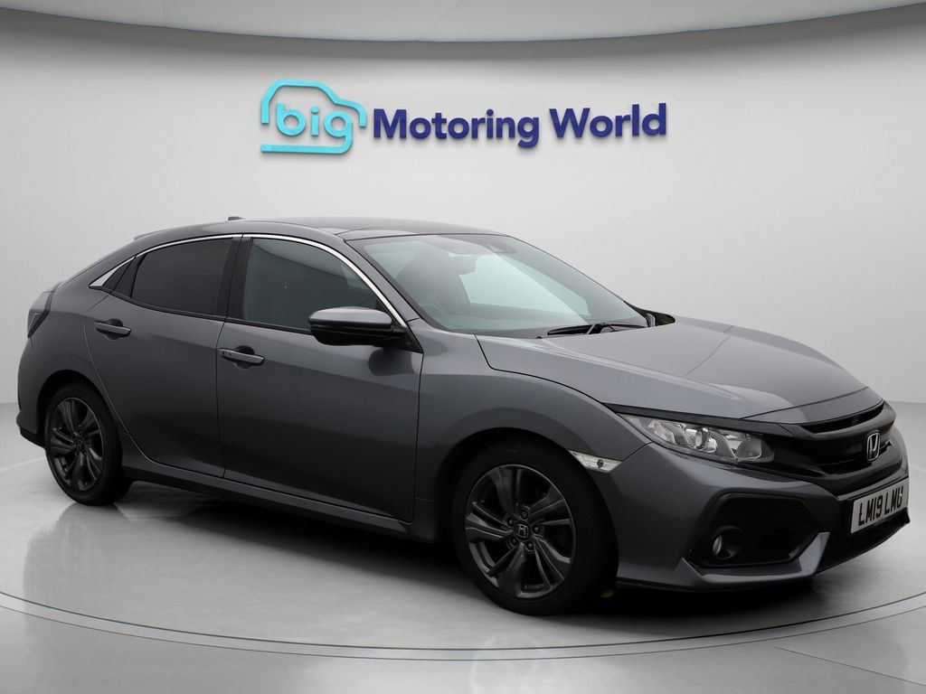 Used Honda Civic 2019 for sale - 76835195: Photo 28