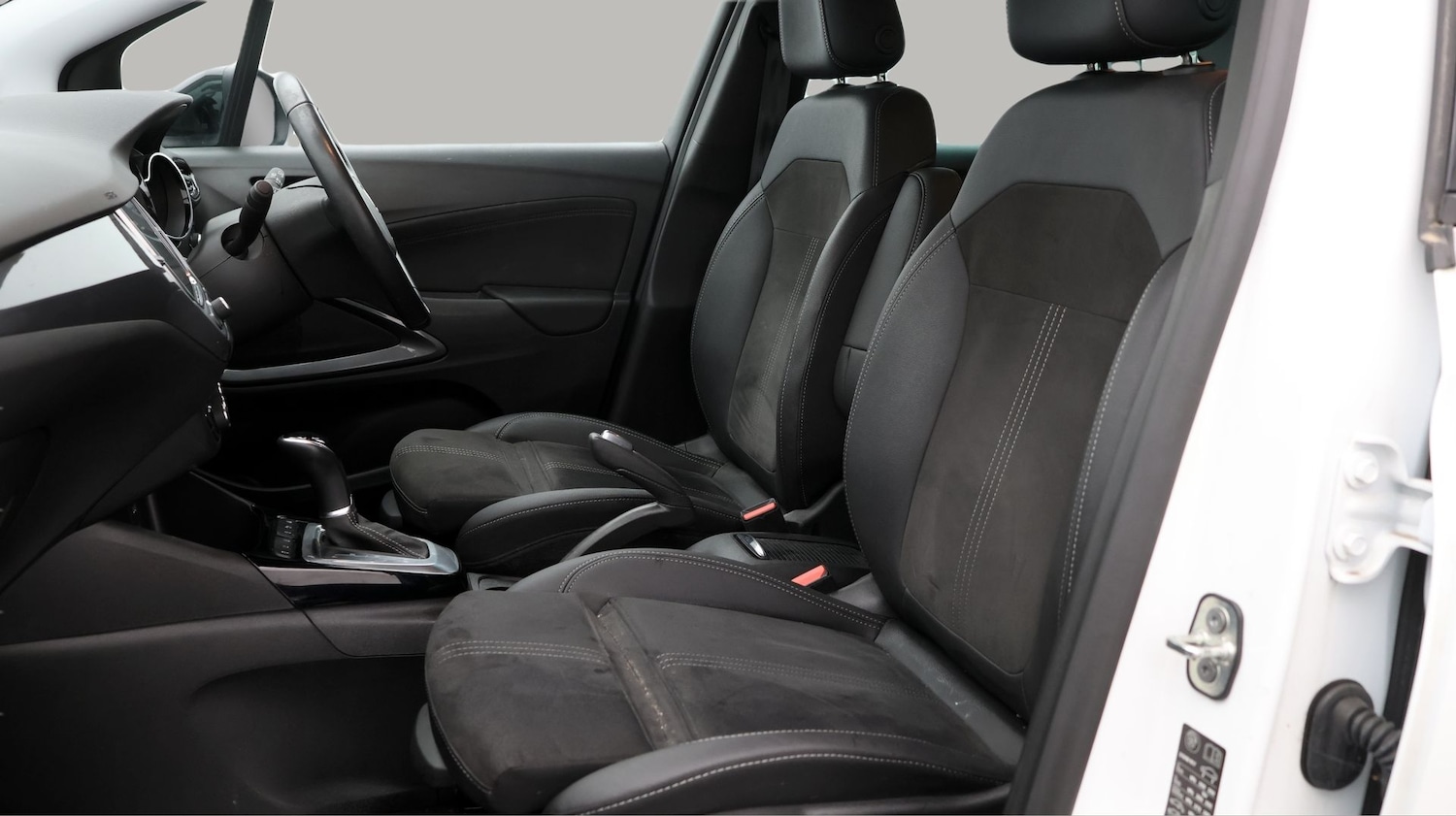 Used Vauxhall Crossland 2024 for sale - 77903400: Photo 14