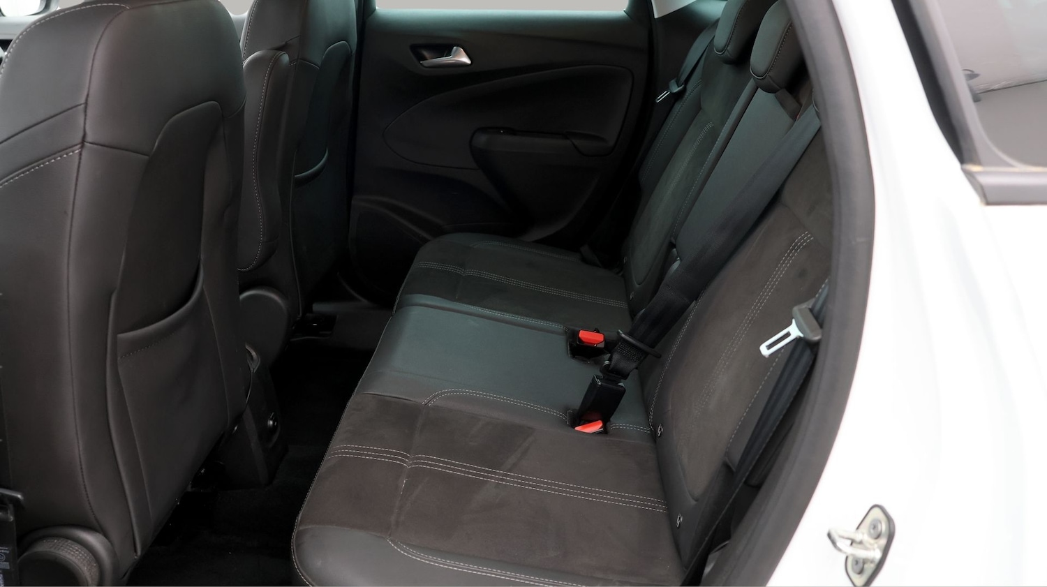 Used Vauxhall Crossland 2024 for sale - 77903400: Photo 16