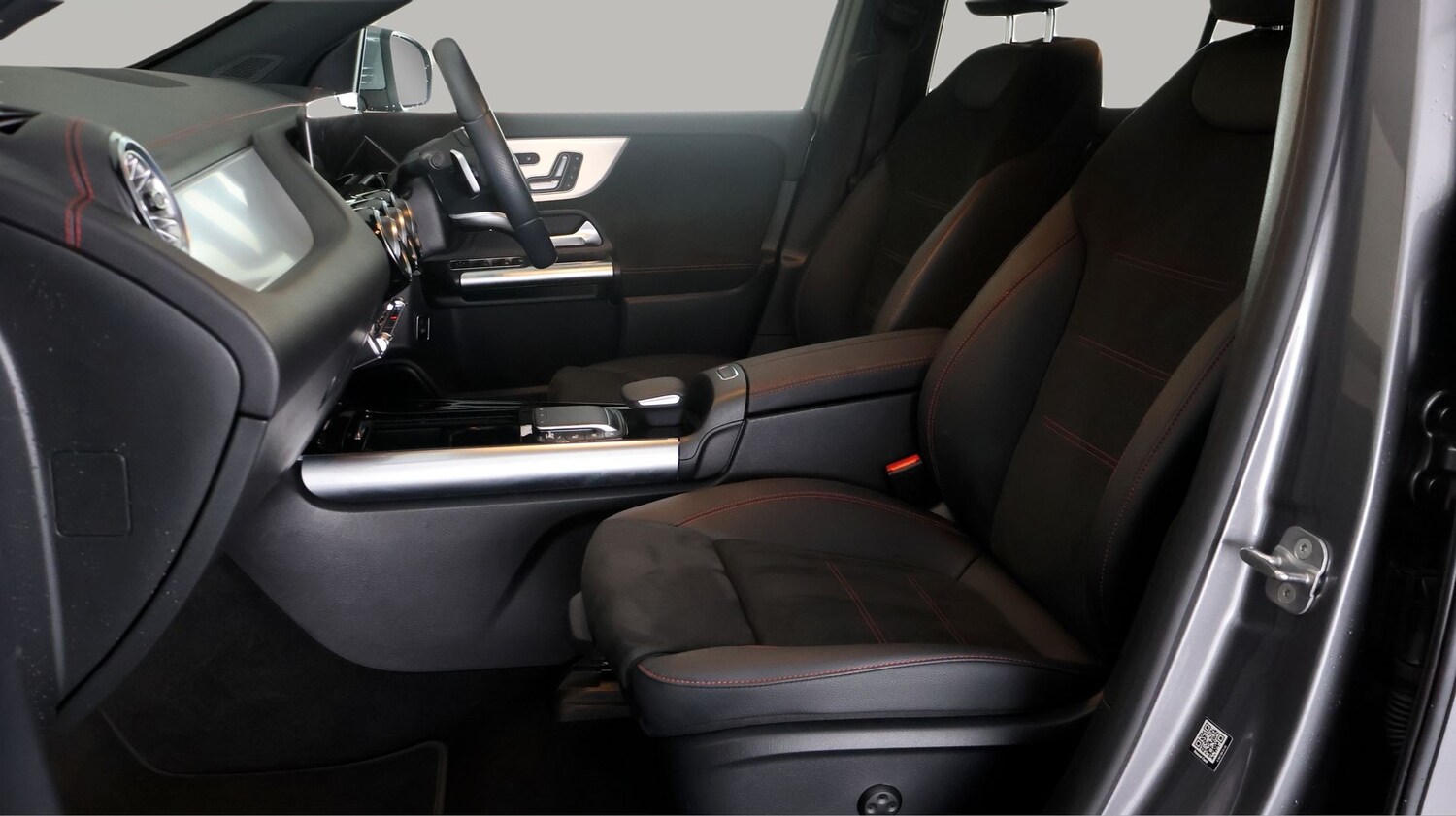 Used Mercedes-Benz EQA 2023 for sale - 77945618: Photo 14