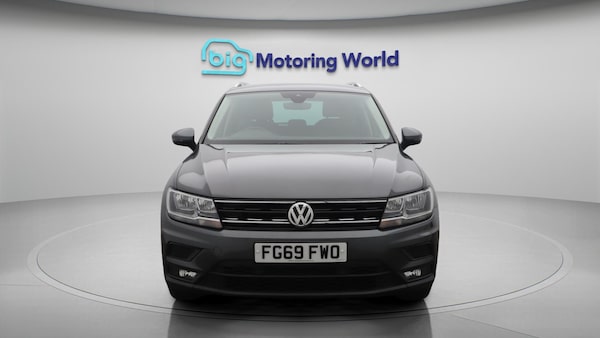 Used Volkswagen Tiguan 2019 for sale - 76227932: Photo 3