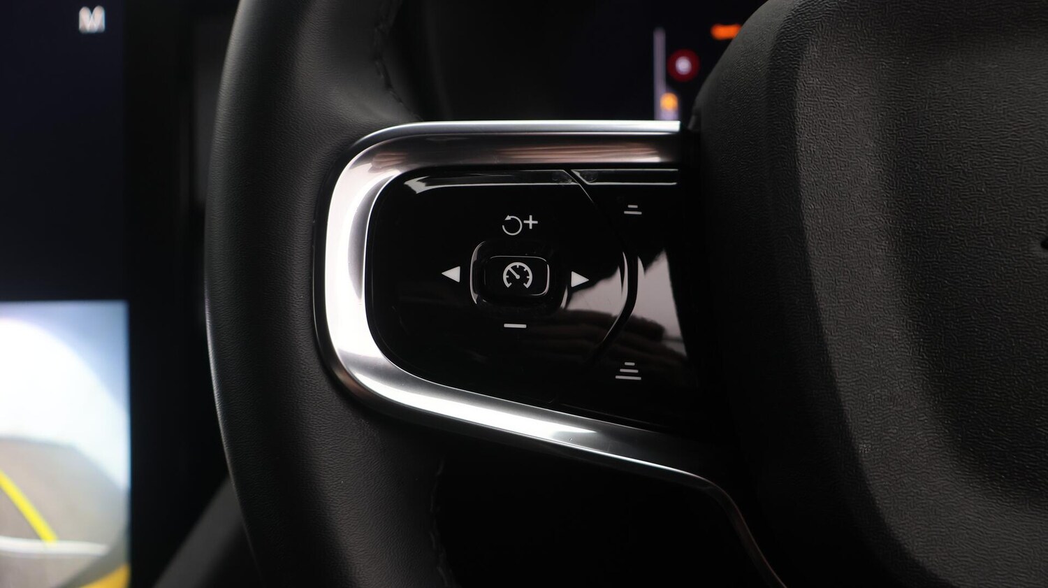 Used Polestar Polestar 2 2023 for sale - 76422648: Photo 25